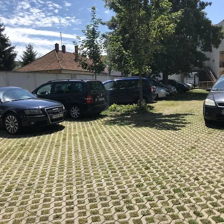 Appartement Béka Kölcsey I *